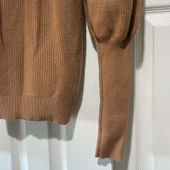ZARA PUFF SLEEVE CREW NECK CARAMEL KNIT SWEATER SIZE SMALL - Picture 4 of 7